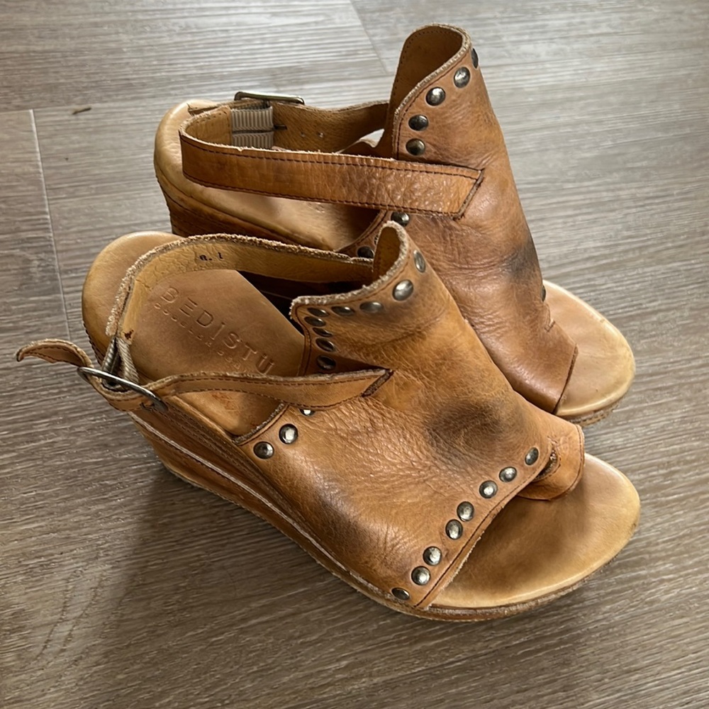 BedStu Wedge